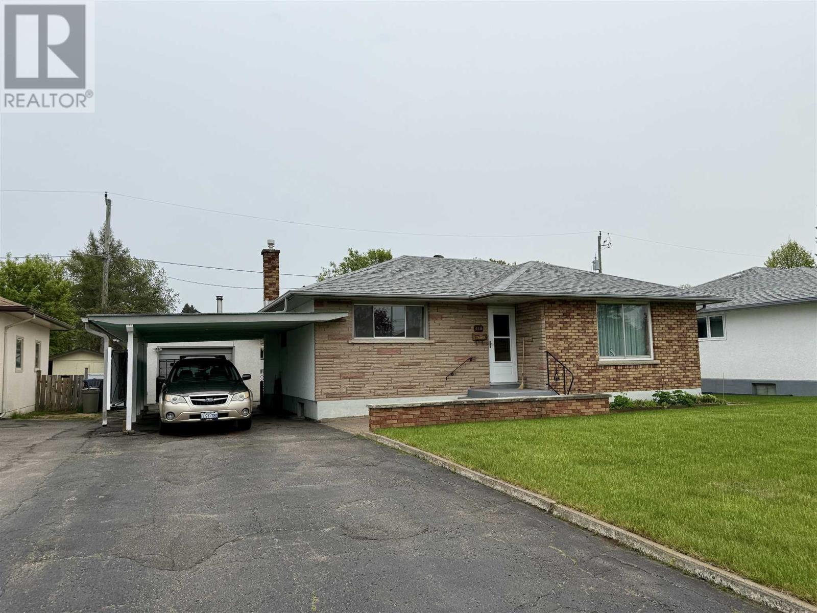 Property at 418 Heather CRES image 1
