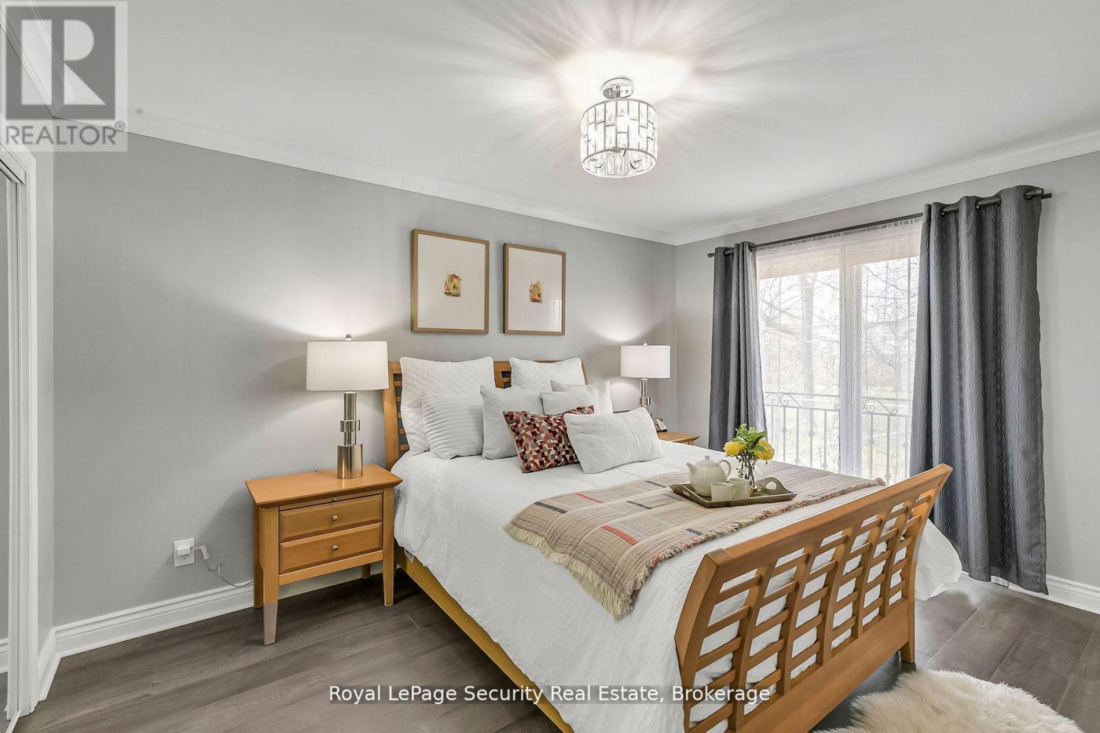 245 Avondale Boulevard, Brampton, Ontario  L6T 1J3 - Photo 15 - W12207521