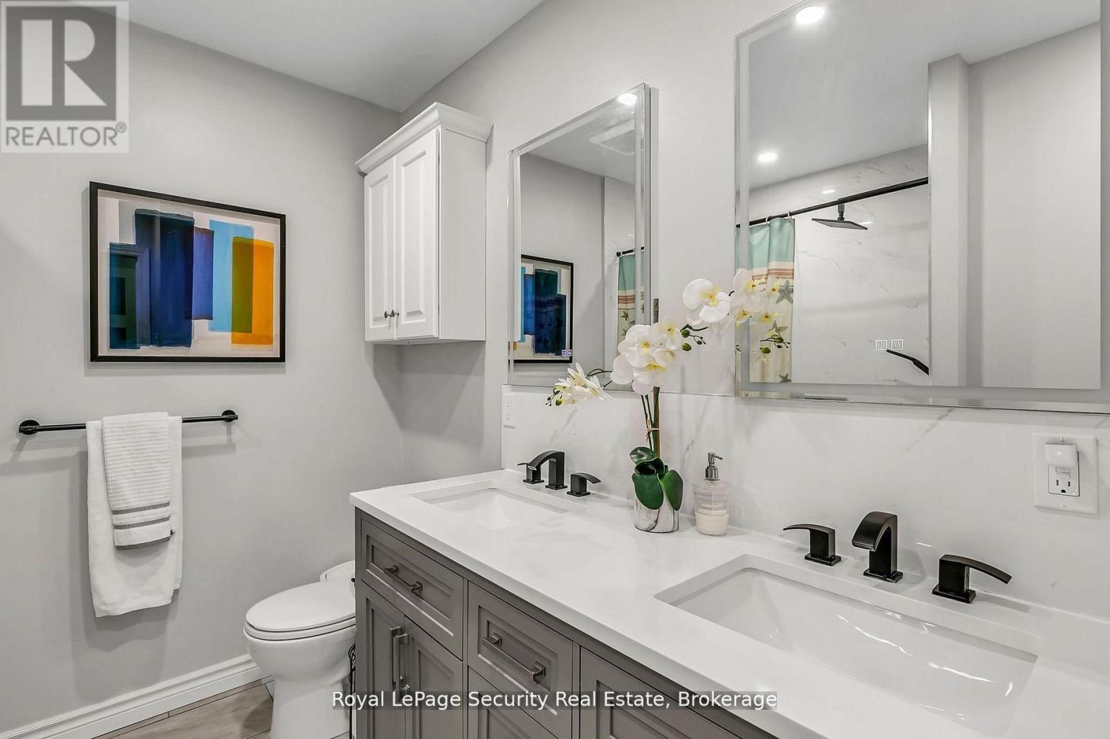 245 Avondale Boulevard, Brampton, Ontario  L6T 1J3 - Photo 23 - W12207521