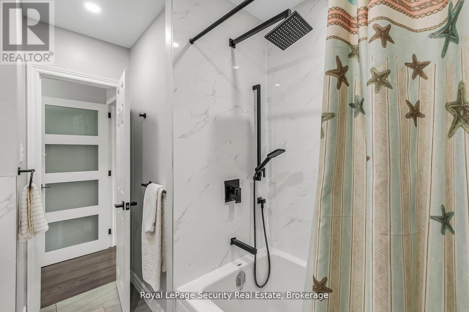 245 Avondale Boulevard, Brampton, Ontario  L6T 1J3 - Photo 24 - W12207521