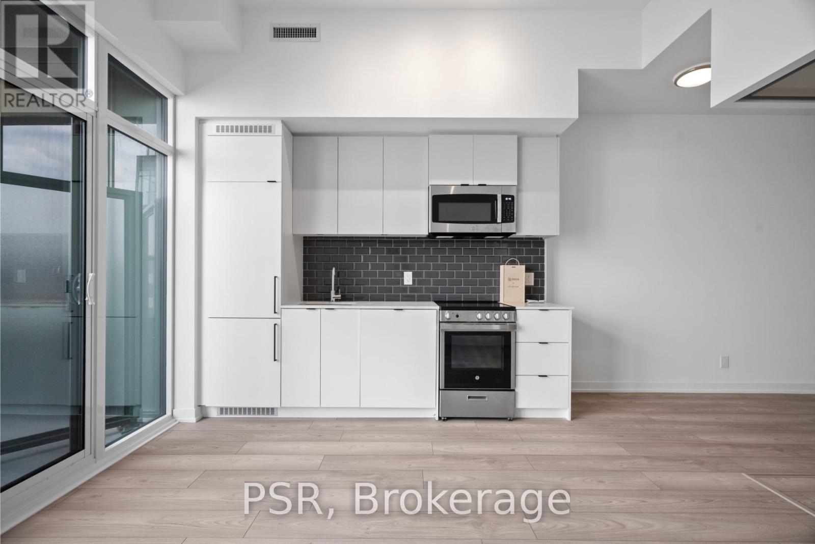 506 - 285 Dufferin Street, Toronto, Ontario  M6K 0J2 - Photo 4 - W12207526