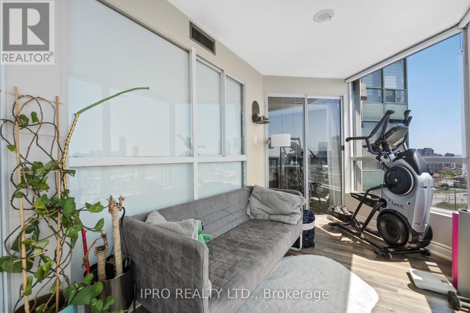 2106 - 4460 Tucana Court, Mississauga, Ontario  L5R 3K9 - Photo 19 - W12207562