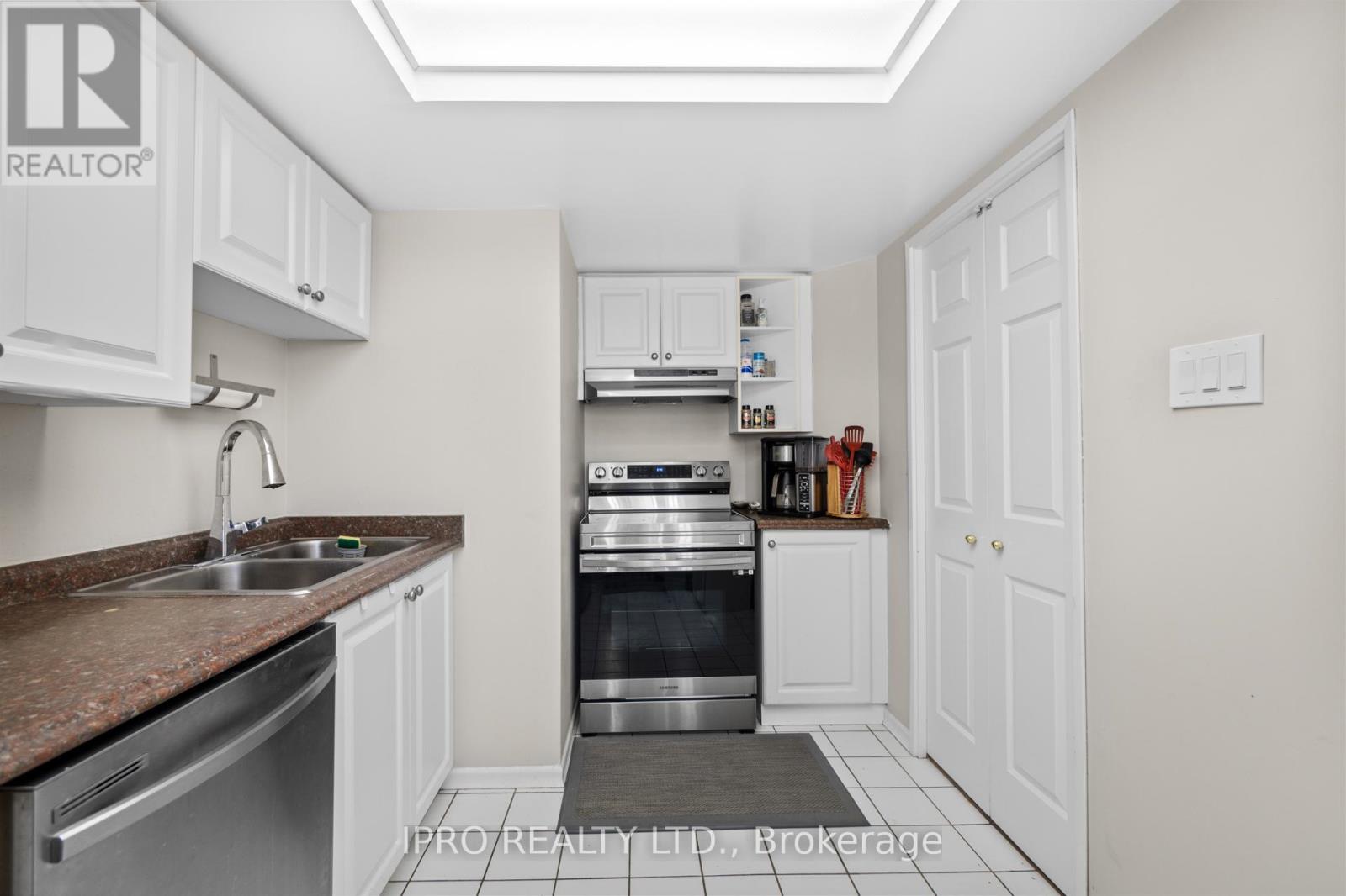2106 - 4460 Tucana Court, Mississauga, Ontario  L5R 3K9 - Photo 23 - W12207562