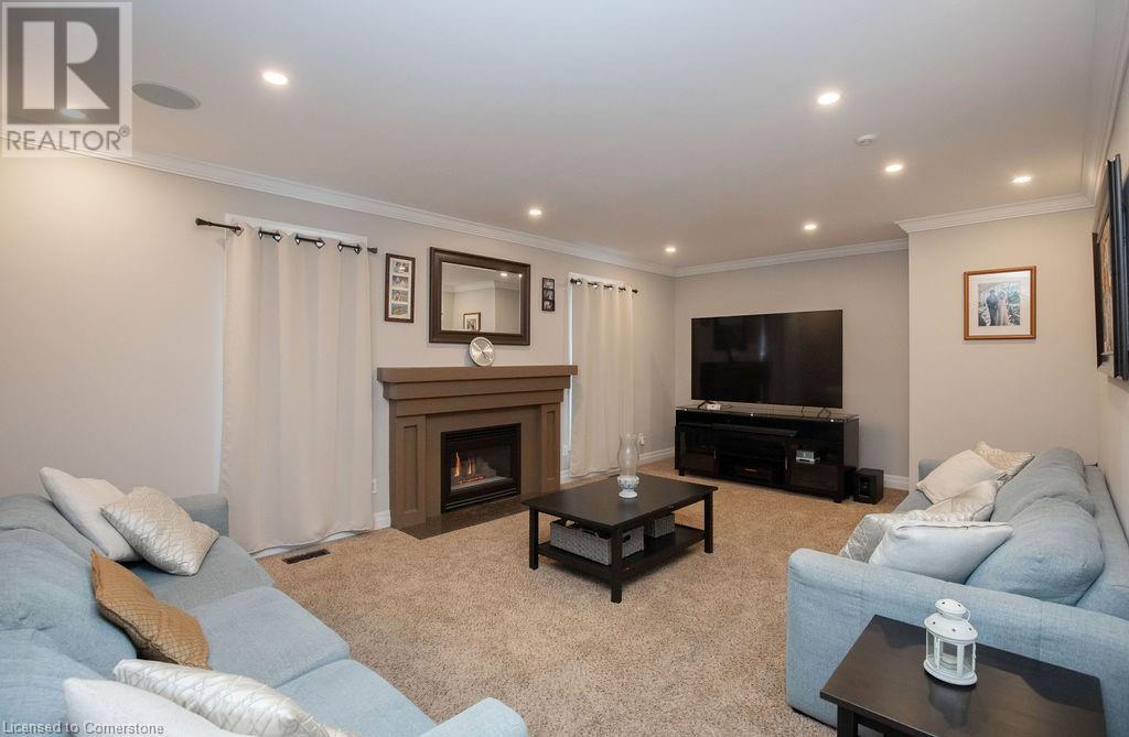 177 Claudette Gate, Hamilton, Ontario  L9B 2J9 - Photo 15 - 40738716