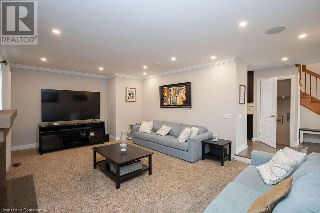 177 Claudette Gate, Hamilton, Ontario  L9B 2J9 - Photo 16 - 40738716