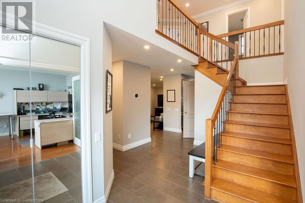 177 Claudette Gate, Hamilton, Ontario  L9B 2J9 - Photo 14 - 40738716