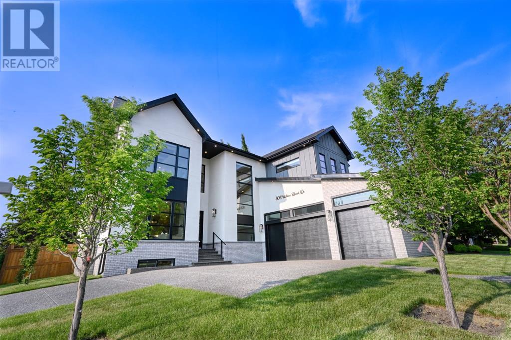 Property at 608 Willow Brook Drive SE image 4