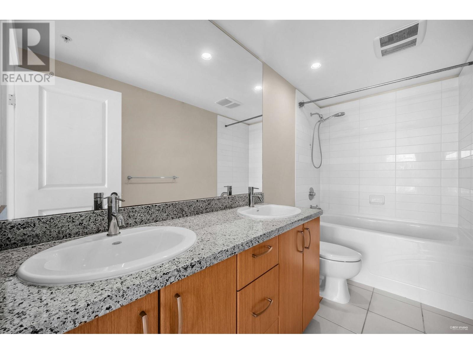 1007 9222 University Crescent, Burnaby, British Columbia  V5A 0A6 - Photo 15 - R3012954