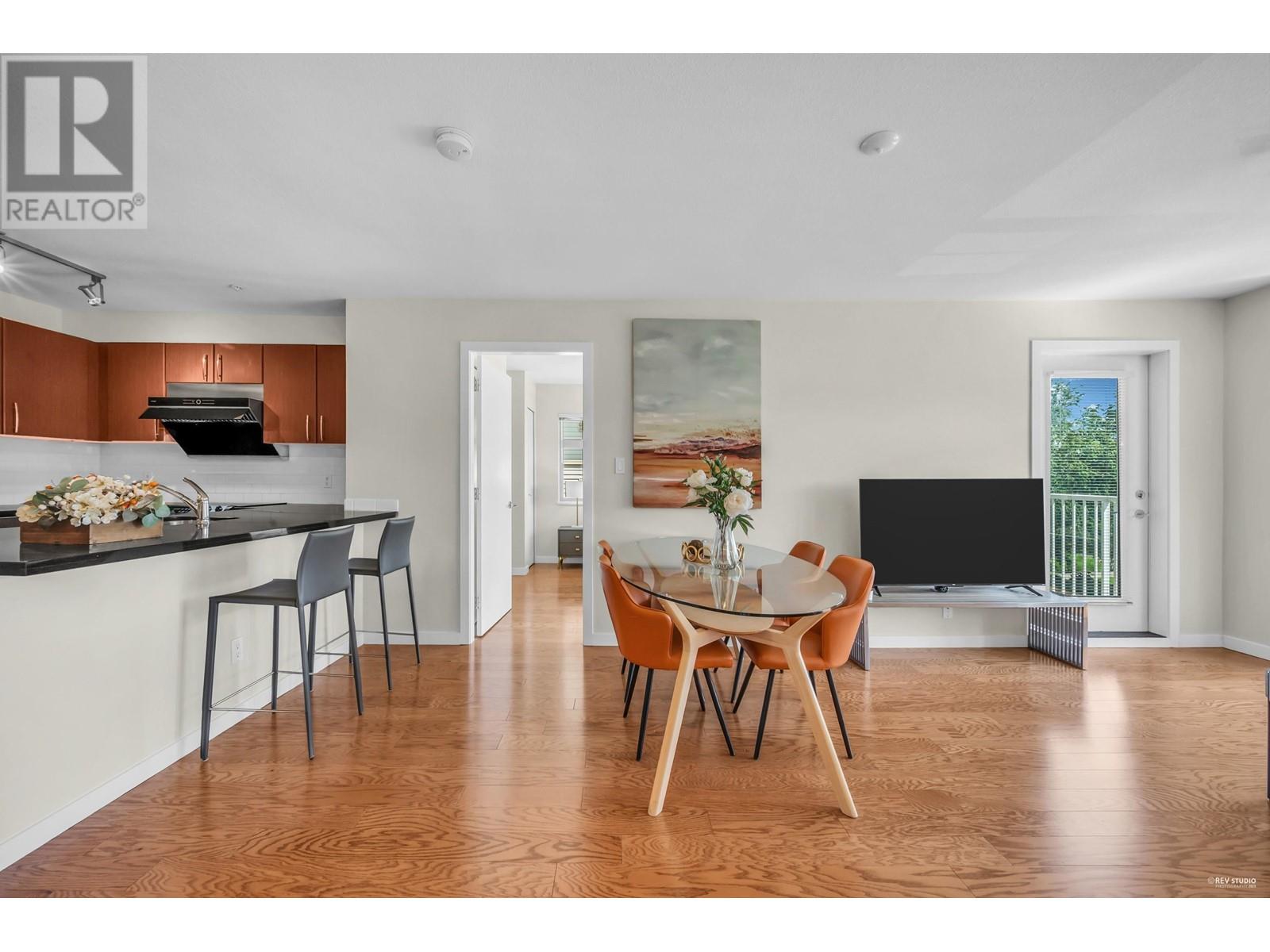 302 7339 Macpherson Avenue, Burnaby, British Columbia  V5J 0B1 - Photo 9 - R3012990