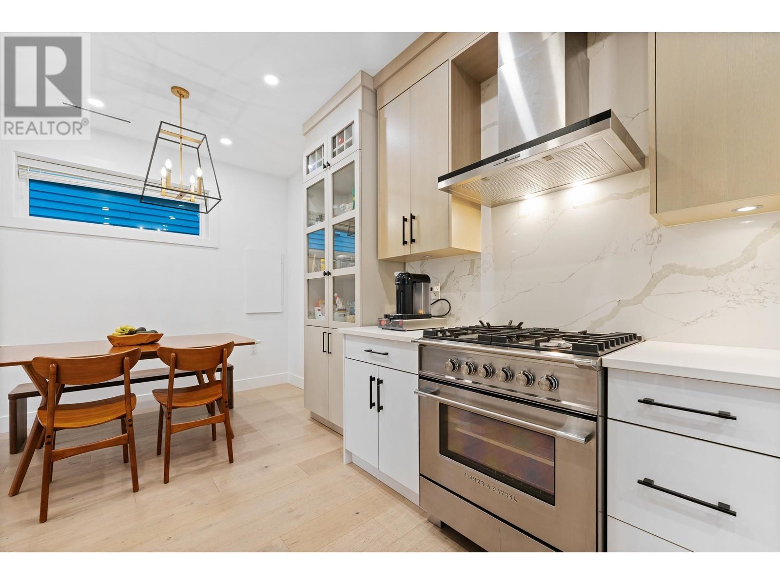 978 E 13th Avenue, Vancouver, British Columbia  V5T 2L6 - Photo 14 - R3013017