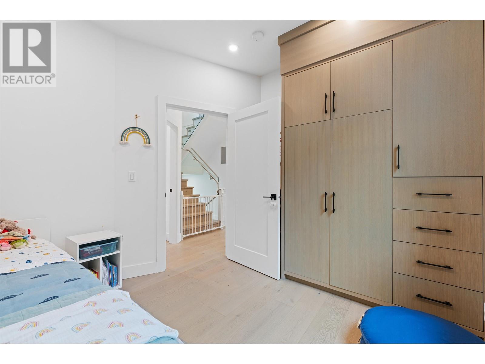 978 E 13th Avenue, Vancouver, British Columbia  V5T 2L6 - Photo 26 - R3013017
