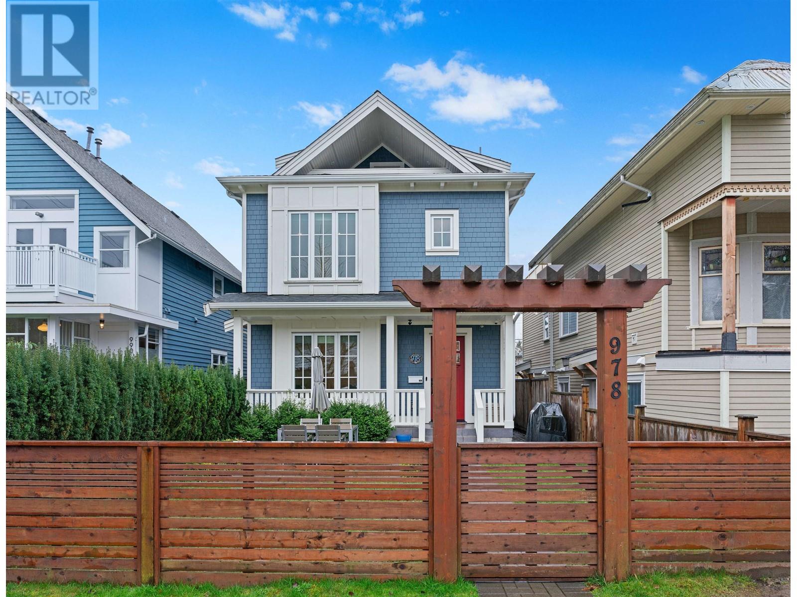 978 E 13th Avenue, Vancouver, British Columbia  V5T 2L6 - Photo 4 - R3013017
