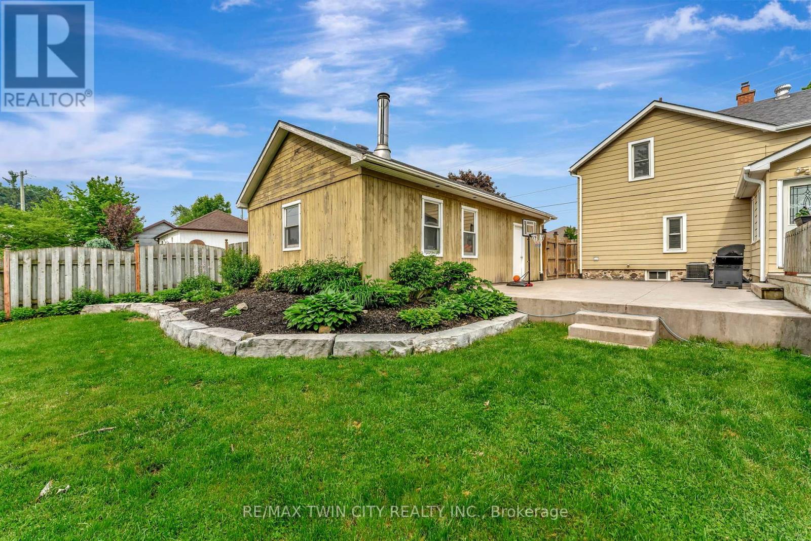 123 Blandford Street, East Zorra-Tavistock, Ontario  N0J 1M0 - Photo 43 - X12207502
