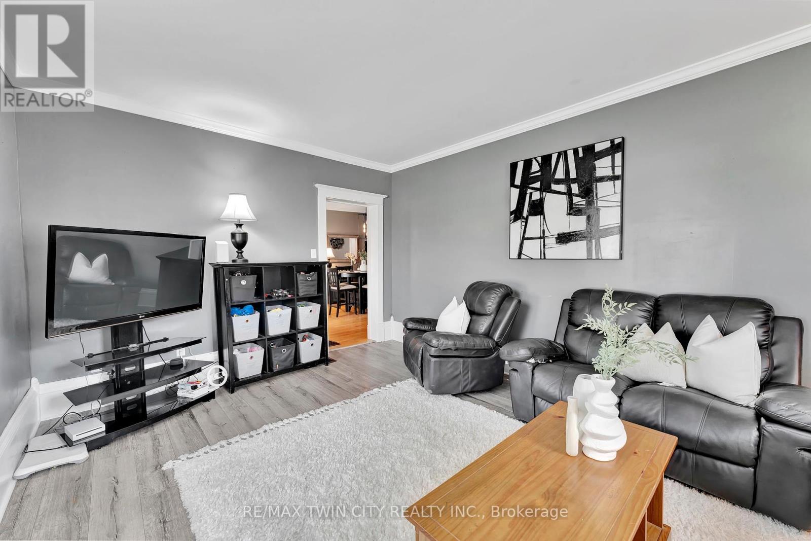 123 Blandford Street, East Zorra-Tavistock, Ontario  N0J 1M0 - Photo 9 - X12207502
