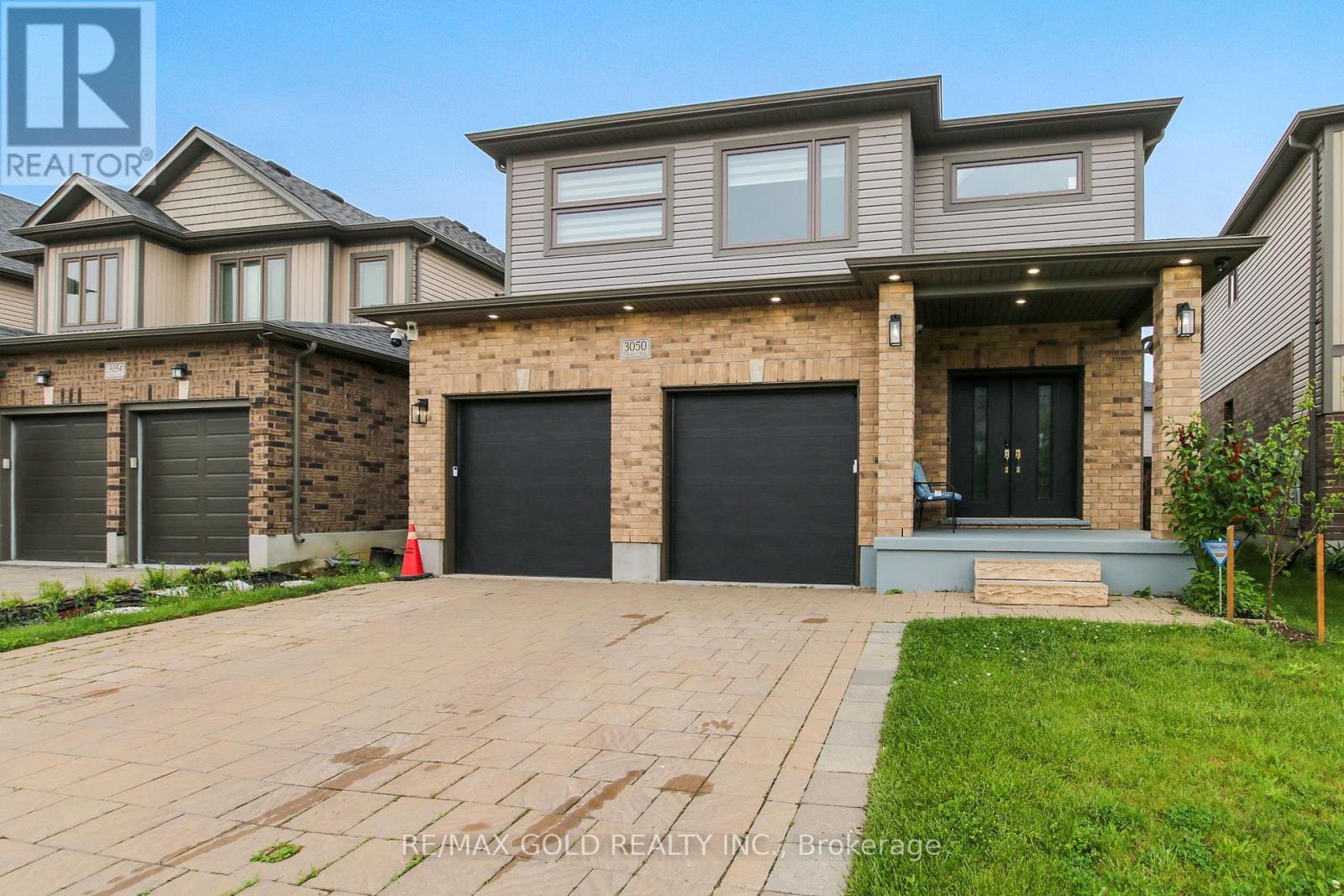3050 TOKALA TRAIL, London North, Ontario