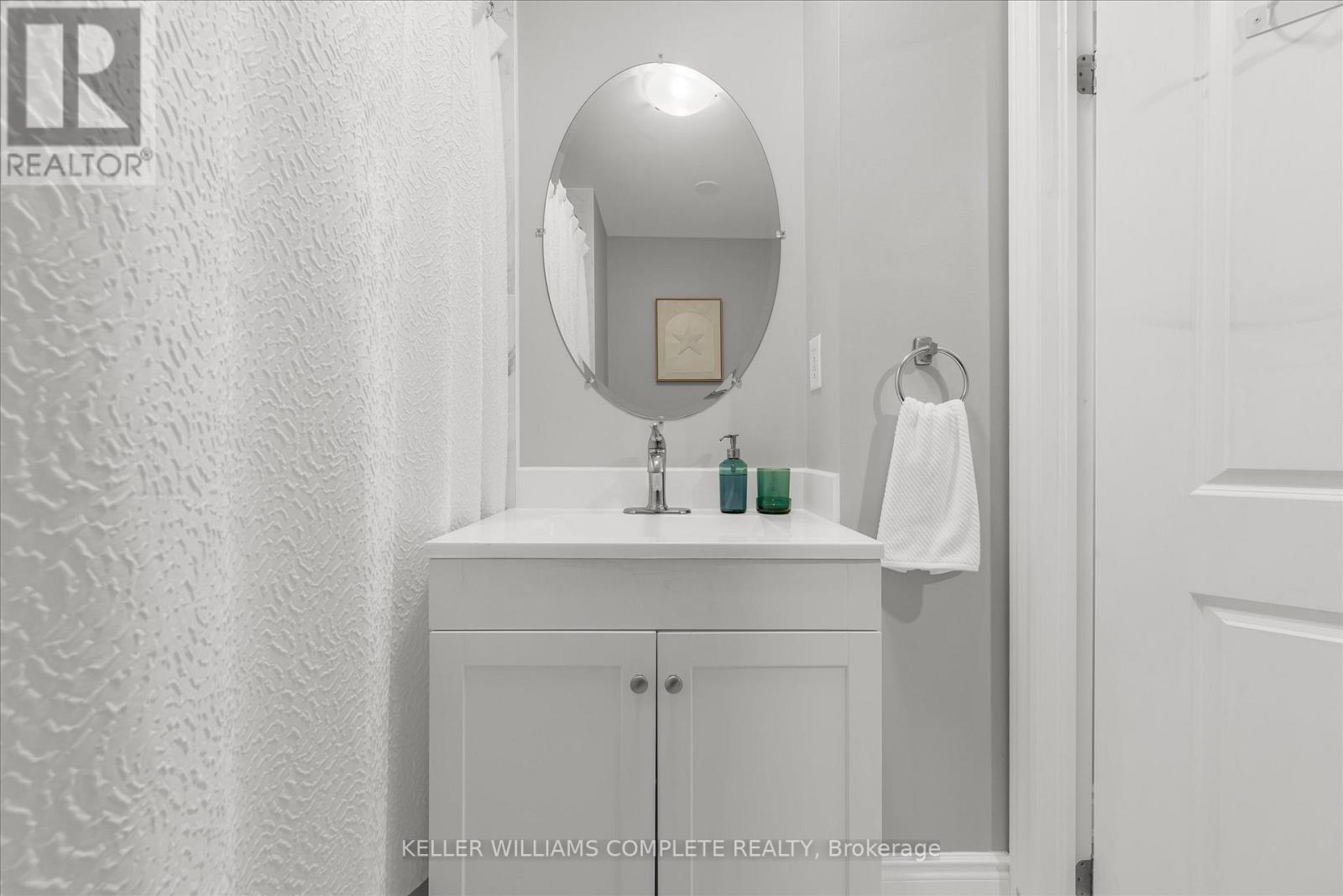 52 East 24th Street, Hamilton (Eastmount), Ontario  L8V 2X7 - Photo 26 - X12207544