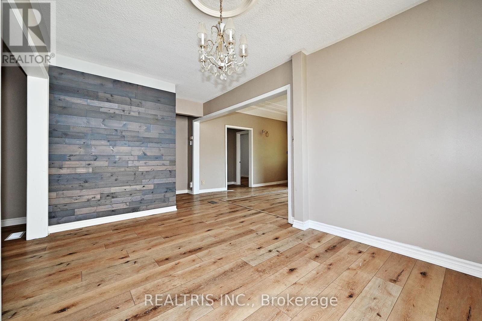 6 Lucerne Place, St. Catharines, Ontario  L2P 2E8 - Photo 15 - X12207560