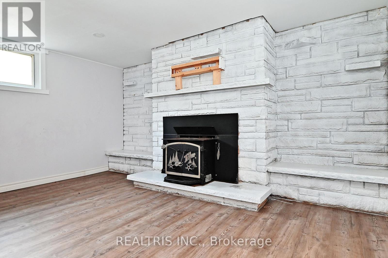 6 Lucerne Place, St. Catharines, Ontario  L2P 2E8 - Photo 33 - X12207560
