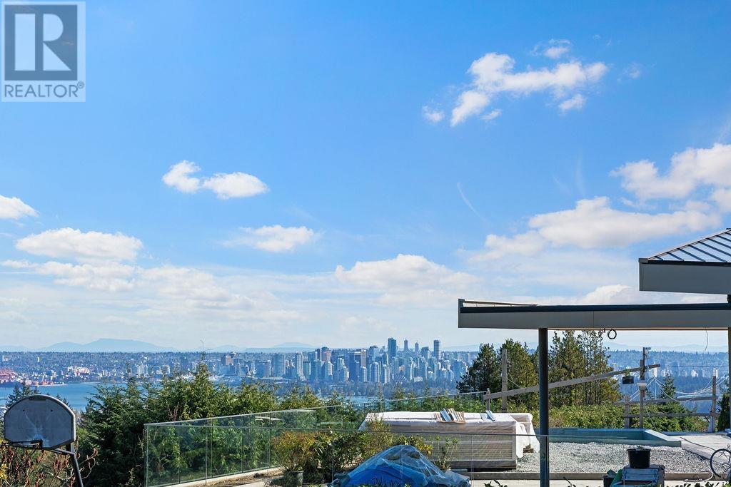 685 King Georges Way, West Vancouver, British Columbia  V7S 1S2 - Photo 40 - R3012972