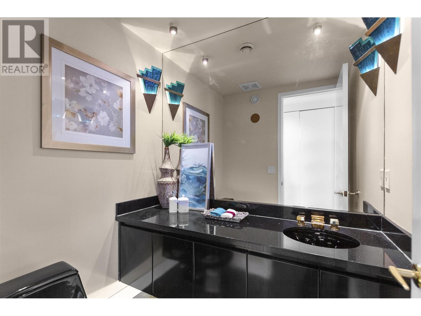 2780 Rosebery Avenue, West Vancouver, British Columbia  V7V 3A2 - Photo 11 - R3013001