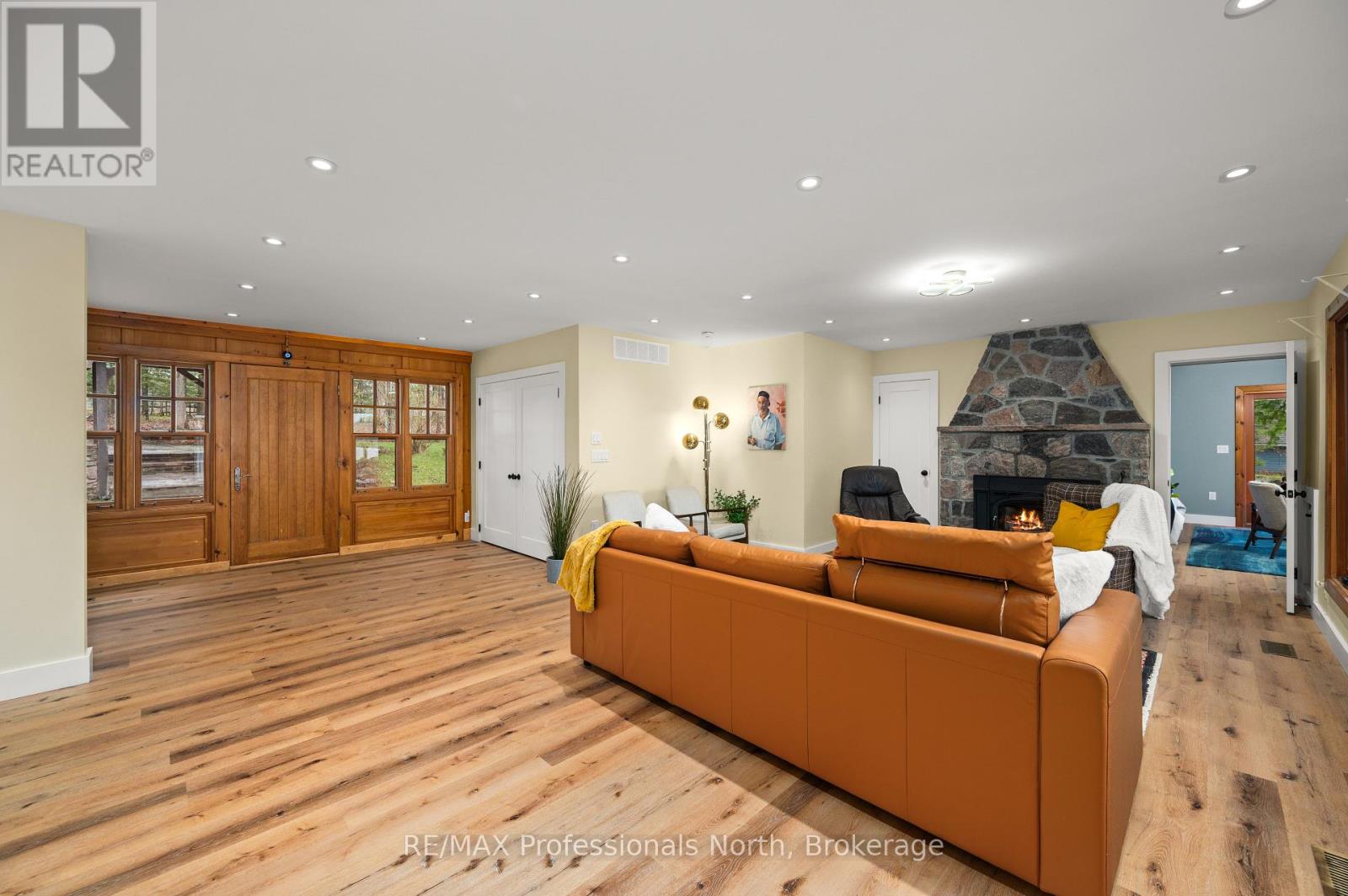 1073 Grass Lake Road, Dysart Et Al, Ontario  K0M 1S0 - Photo 11 - X12207659