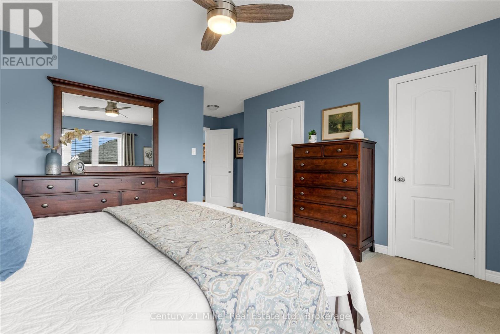 2426 Felhaber Crescent, Oakville, Ontario  L6H 7N8 - Photo 21 - W12197843