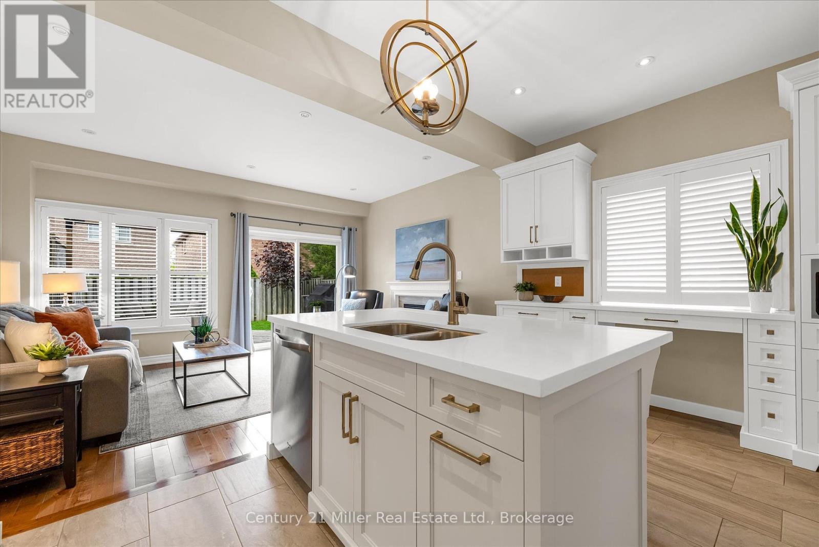 2426 Felhaber Crescent, Oakville, Ontario  L6H 7N8 - Photo 13 - W12197843