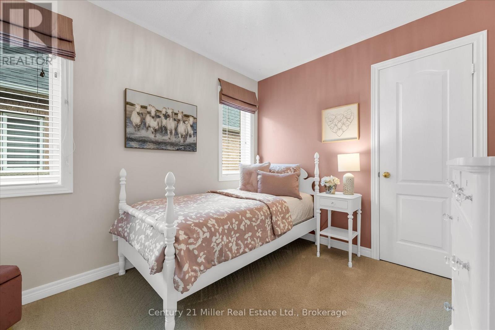 2426 Felhaber Crescent, Oakville, Ontario  L6H 7N8 - Photo 23 - W12197843