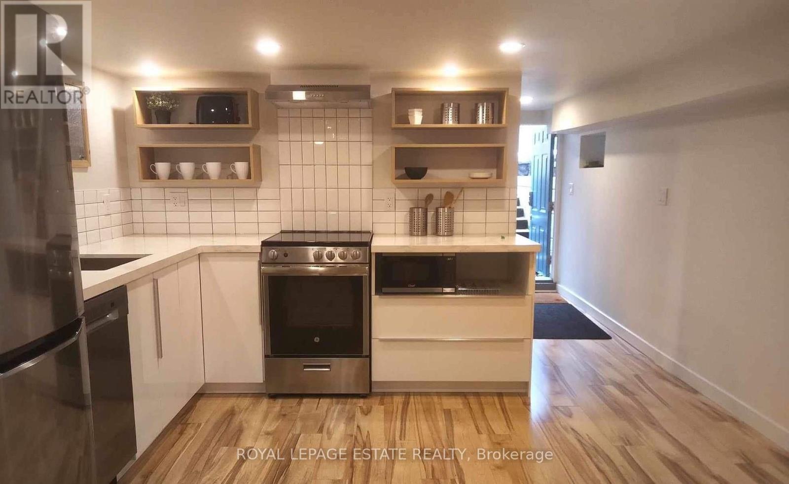 Bsmt - 32 Pape Avenue, Toronto, Ontario  M4M 2V6 - Photo 3 - E12098259