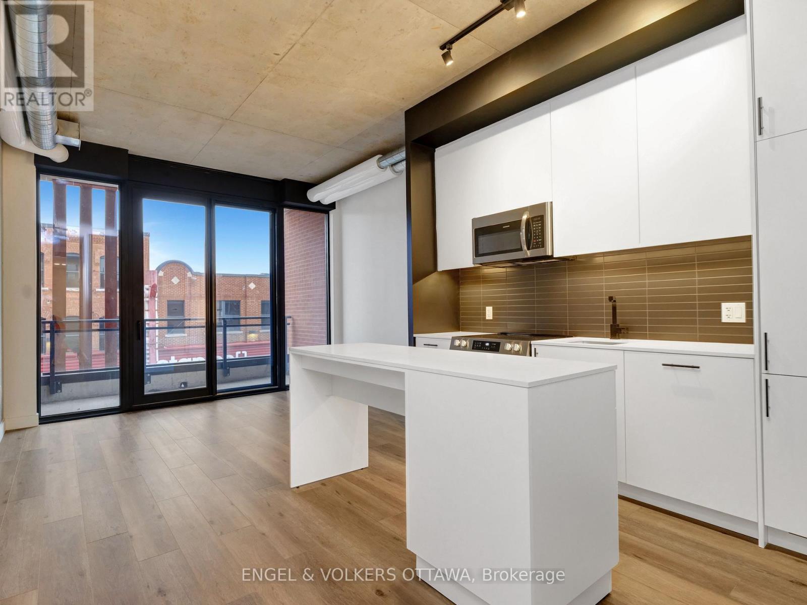 212 - 10 James Street, Ottawa, Ontario  K2P 1T2 - Photo 7 - X12207675