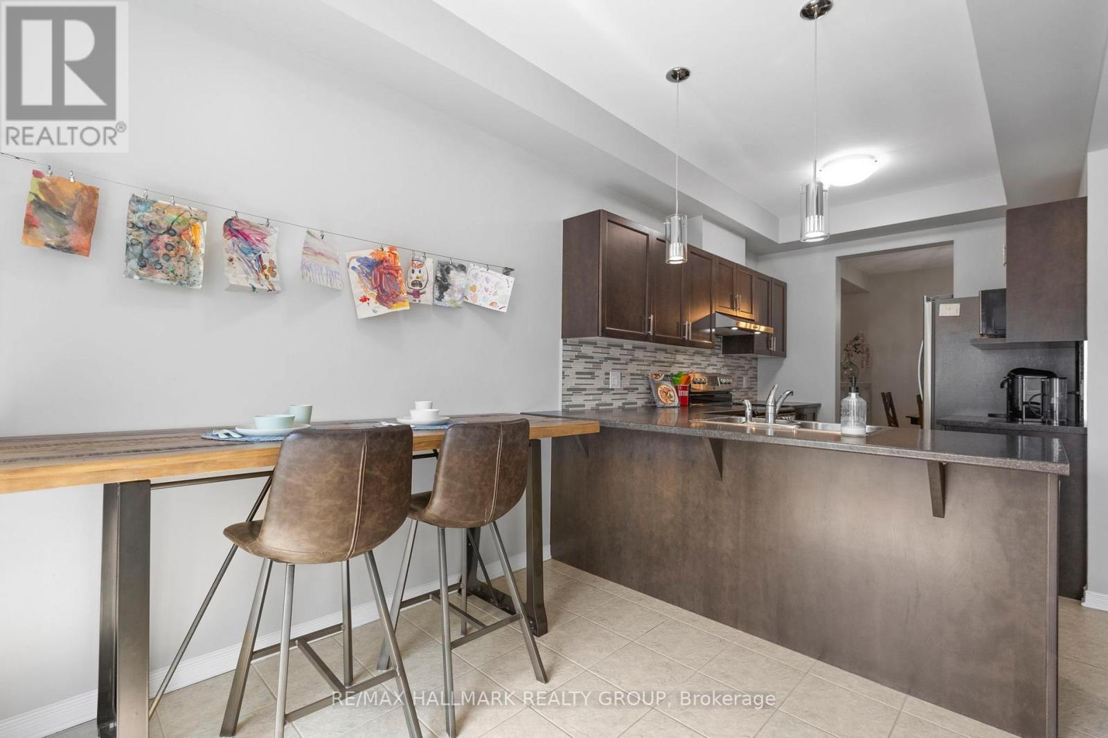 243 Livery Street, Ottawa, Ontario  K2V 0A5 - Photo 9 - X12207687
