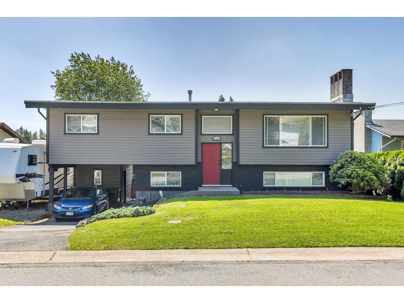 35104 Spencer Street, Abbotsford, British Columbia  V3G 2E3 - Photo 1 - R3012782