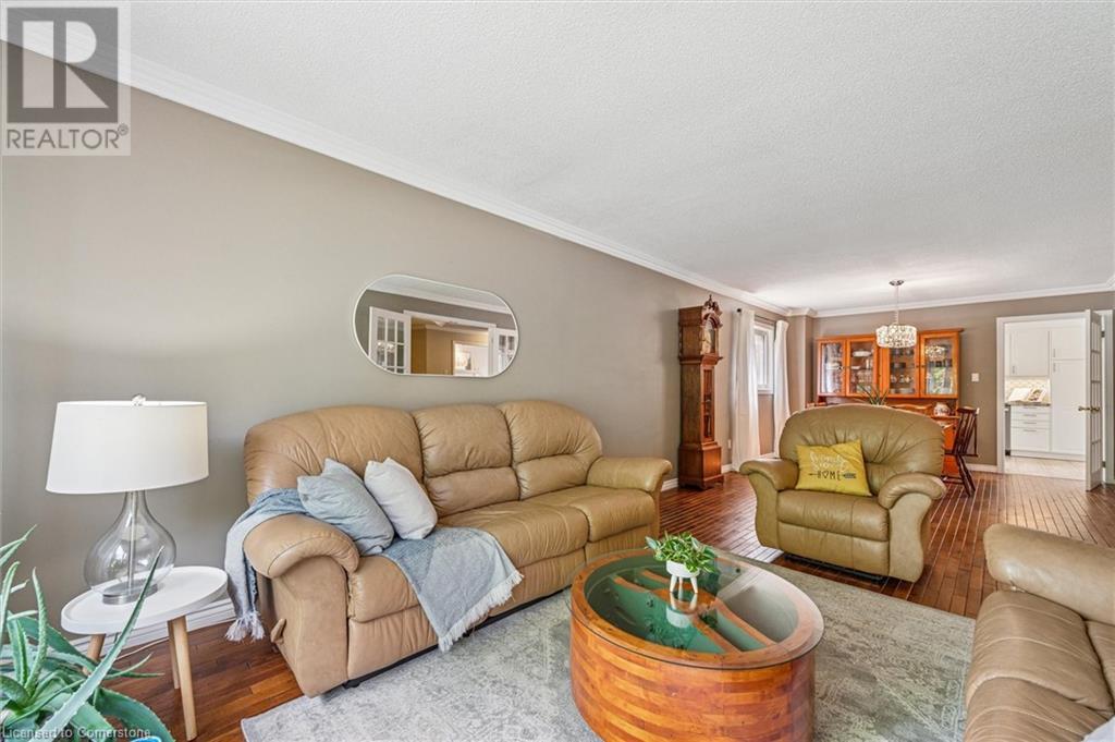 251 Hickory Circle, Oakville, Ontario  L6H 4V3 - Photo 8 - 40734284
