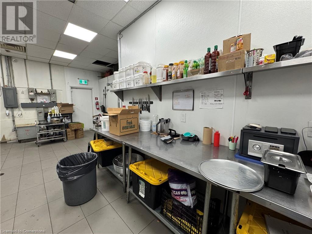 1030 Adelaide Street N Unit# 3, London, Ontario  N5Y 2M9 - Photo 6 - 40739251