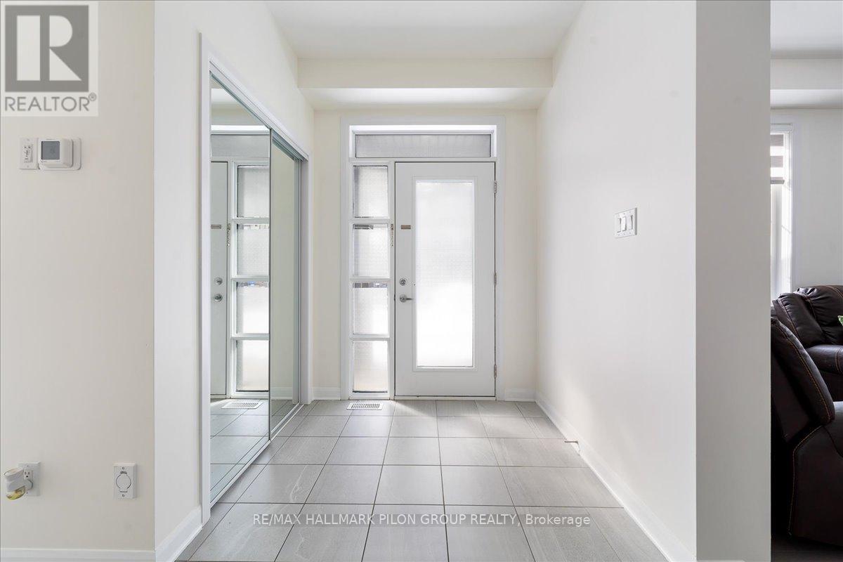 29 Watchim Street, Ottawa, Ontario  K4A 5K6 - Photo 12 - X12150773