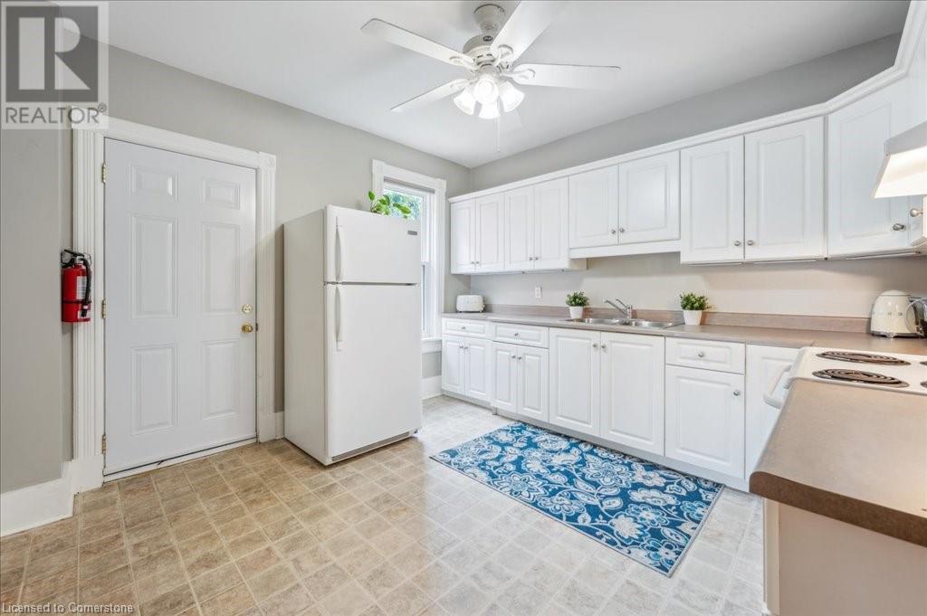 7 Salisbury Avenue, Cambridge, Ontario N1S 1H7 - Photo 10 - 40736088