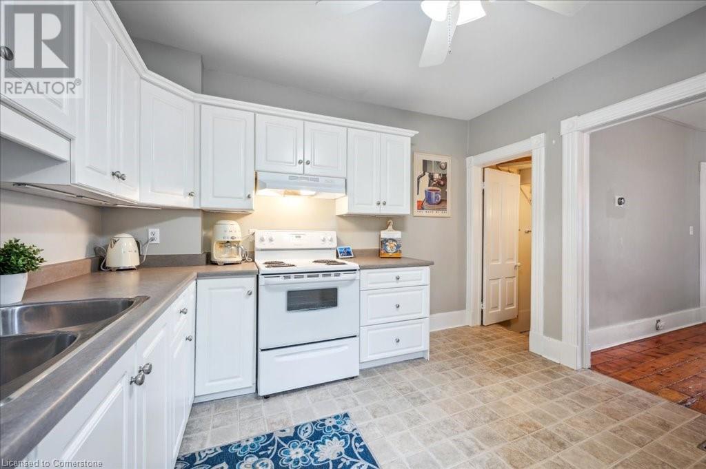 7 Salisbury Avenue, Cambridge, Ontario N1S 1H7 - Photo 12 - 40736088