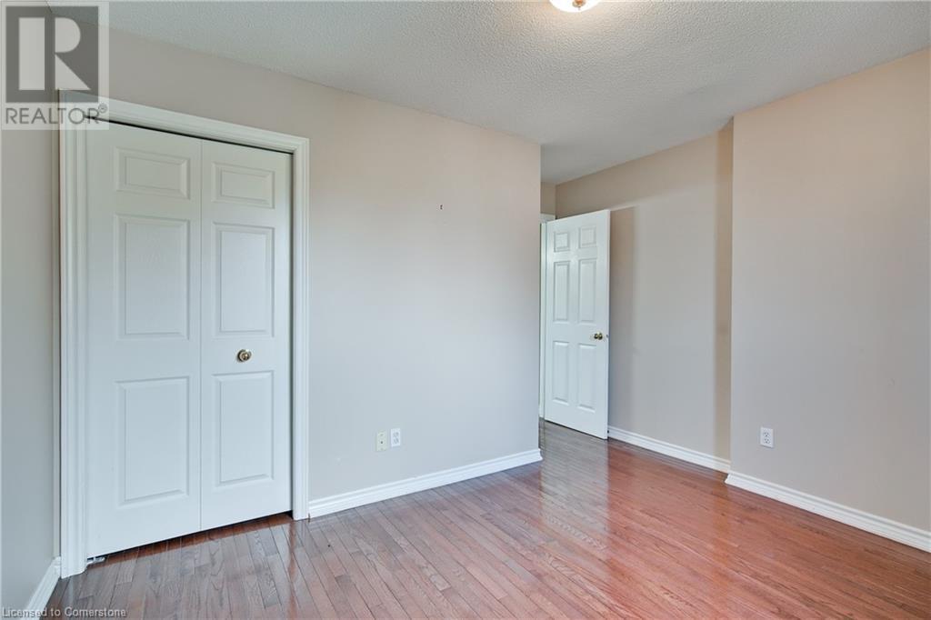 112 Stone Church Road W, Hamilton, Ontario  L9B 1A3 - Photo 27 - 40724057