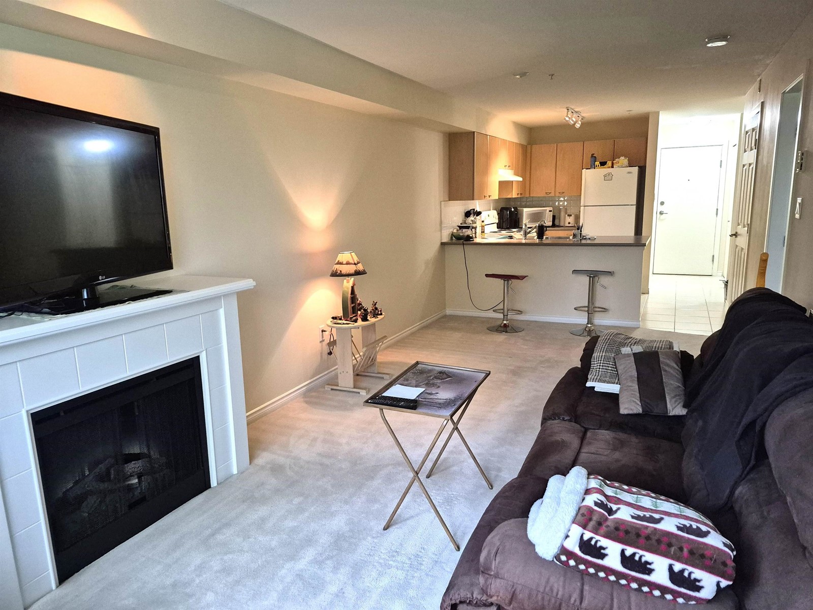 209 14877 100 Avenue, Surrey, British Columbia  V3R 3H1 - Photo 5 - R3004377