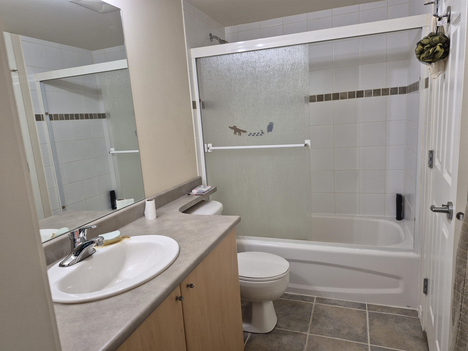 209 14877 100 Avenue, Surrey, British Columbia  V3R 3H1 - Photo 10 - R3004377