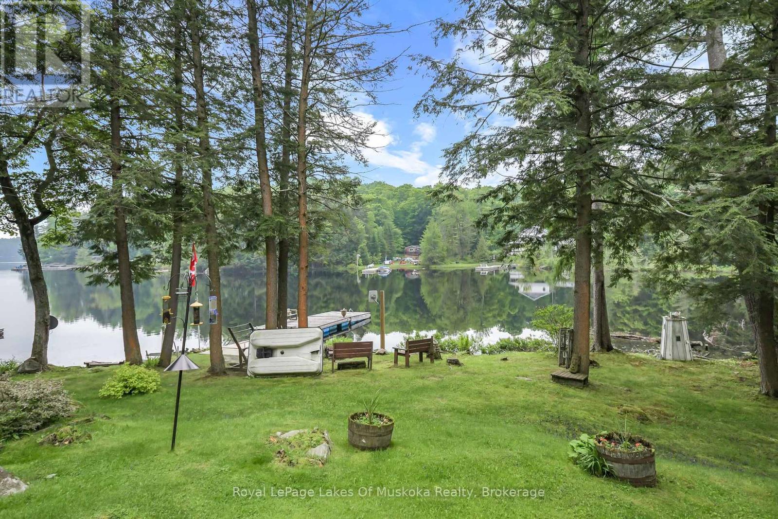 1019 Lakeshore Road N, Bracebridge, Ontario  P1L 1X3 - Photo 34 - X12090032