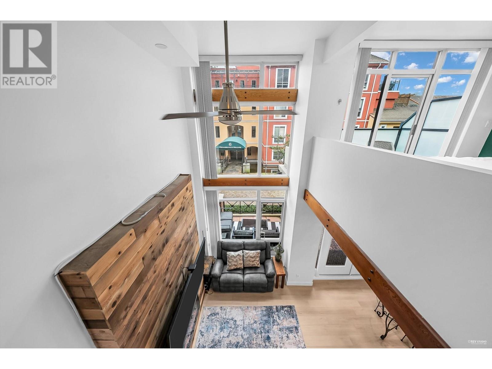 119 8 Renaissance Square, New Westminster, British Columbia  V3M 7A9 - Photo 10 - R2982143
