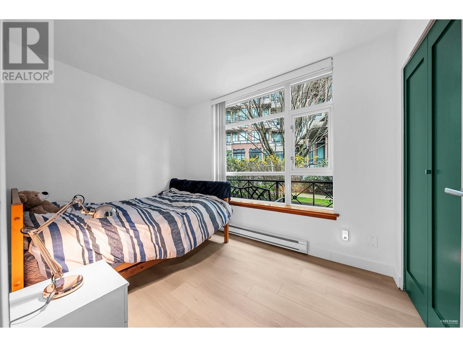 119 8 Renaissance Square, New Westminster, British Columbia  V3M 7A9 - Photo 15 - R2982143