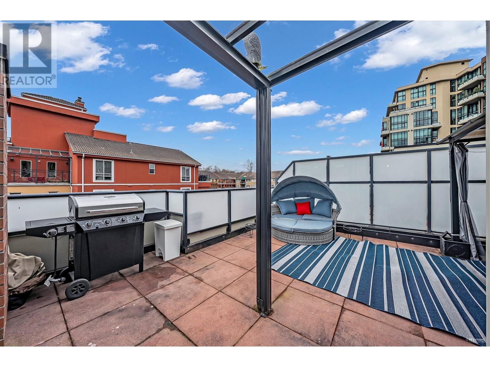 119 8 Renaissance Square, New Westminster, British Columbia  V3M 7A9 - Photo 29 - R2982143