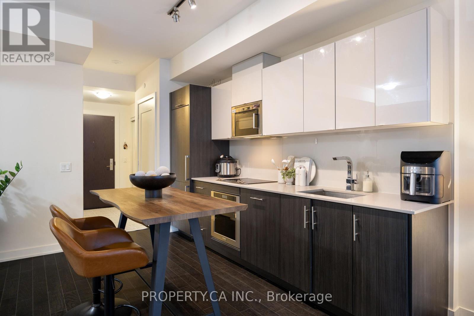 319 - 330 Richmond Street W, Toronto, Ontario  M5V 0M4 - Photo 6 - C12206783