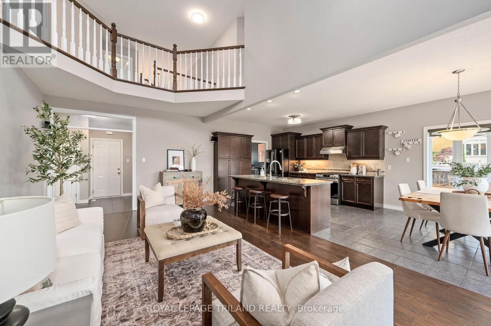 800 LONGWORTH ROAD, London South, Ontario