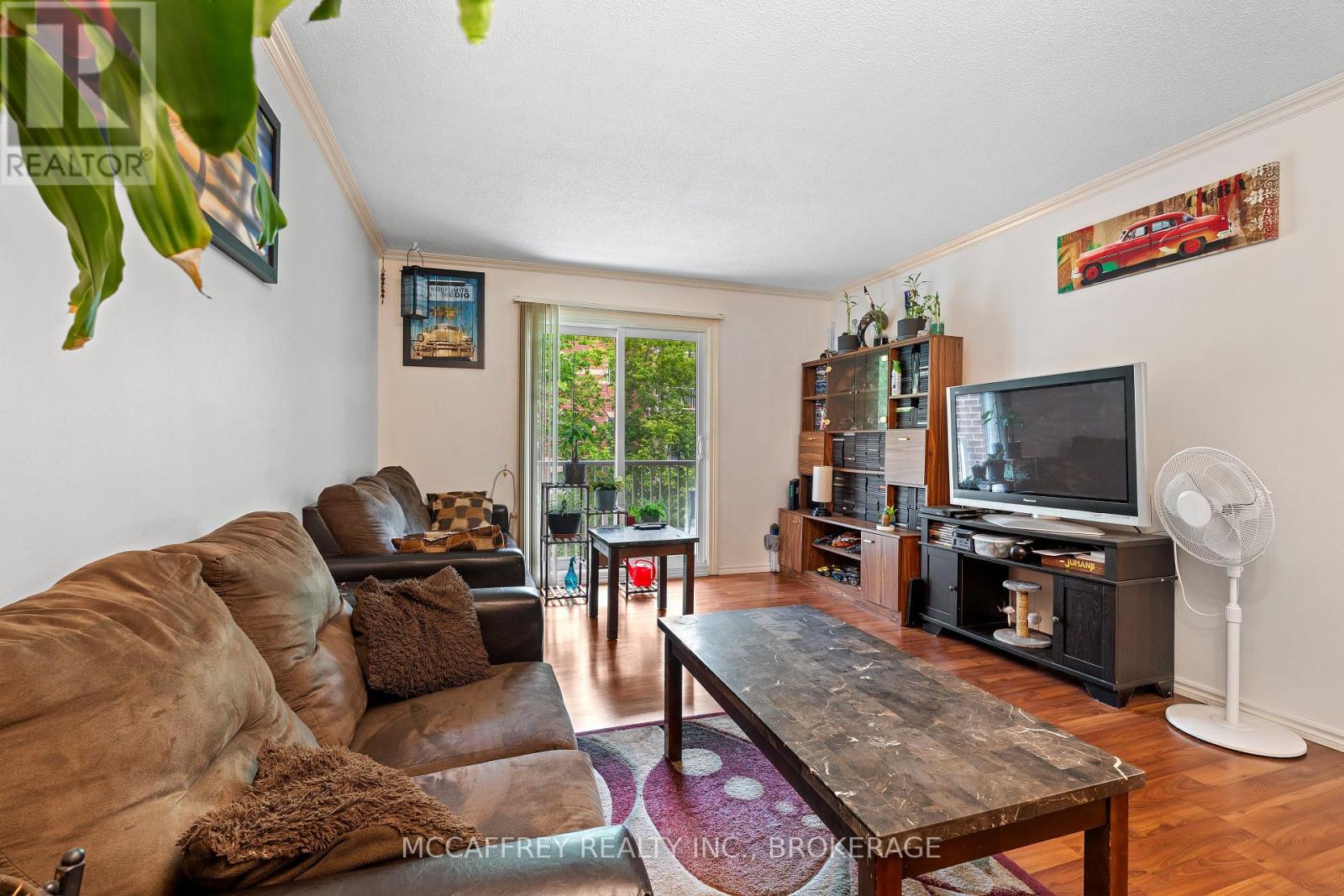 204 - 561 Armstrong Road, Kingston, Ontario  K7M 8J9 - Photo 10 - X12207718