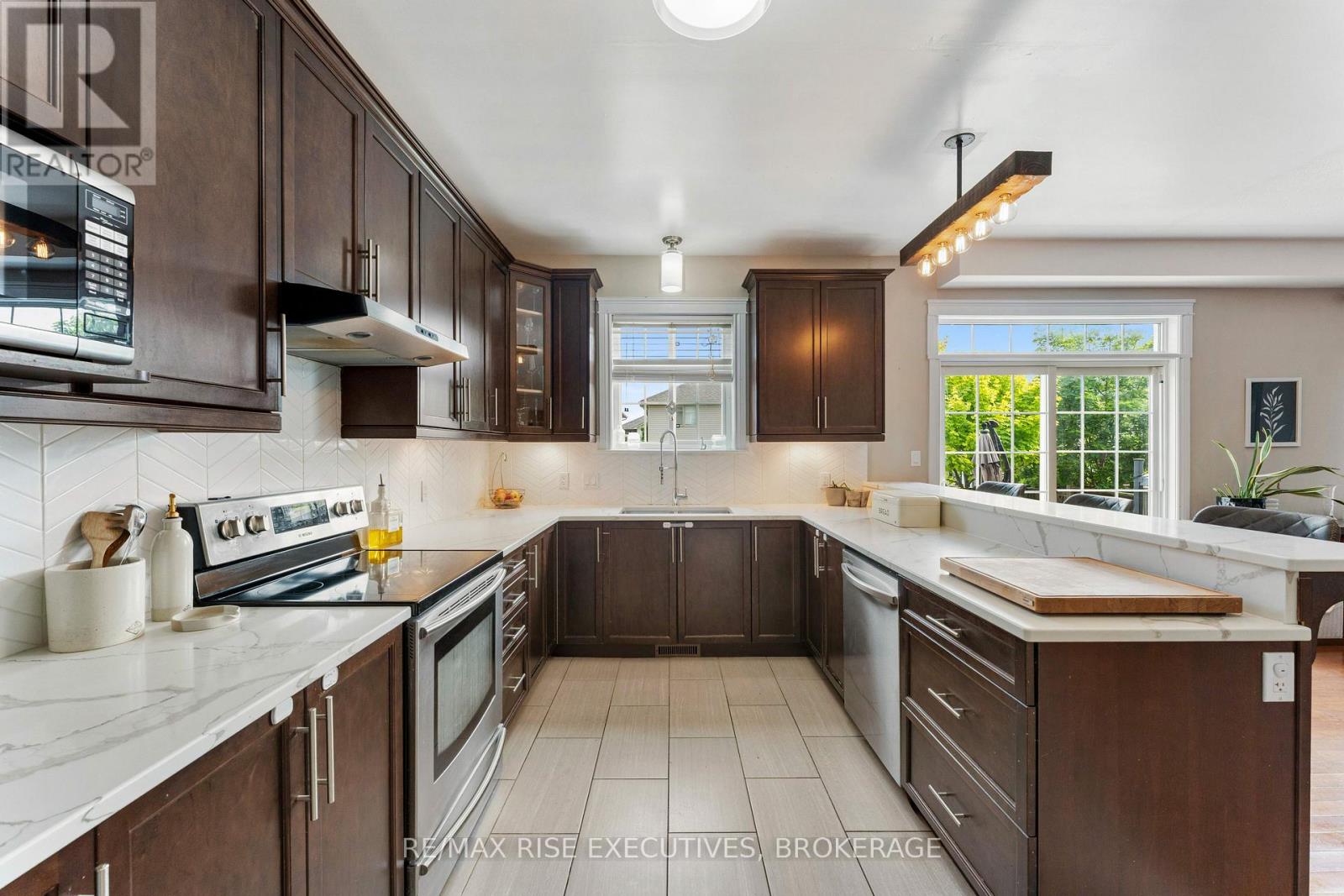 1349 Monaco Court, Kingston, Ontario  K7P 0J1 - Photo 11 - X12207823