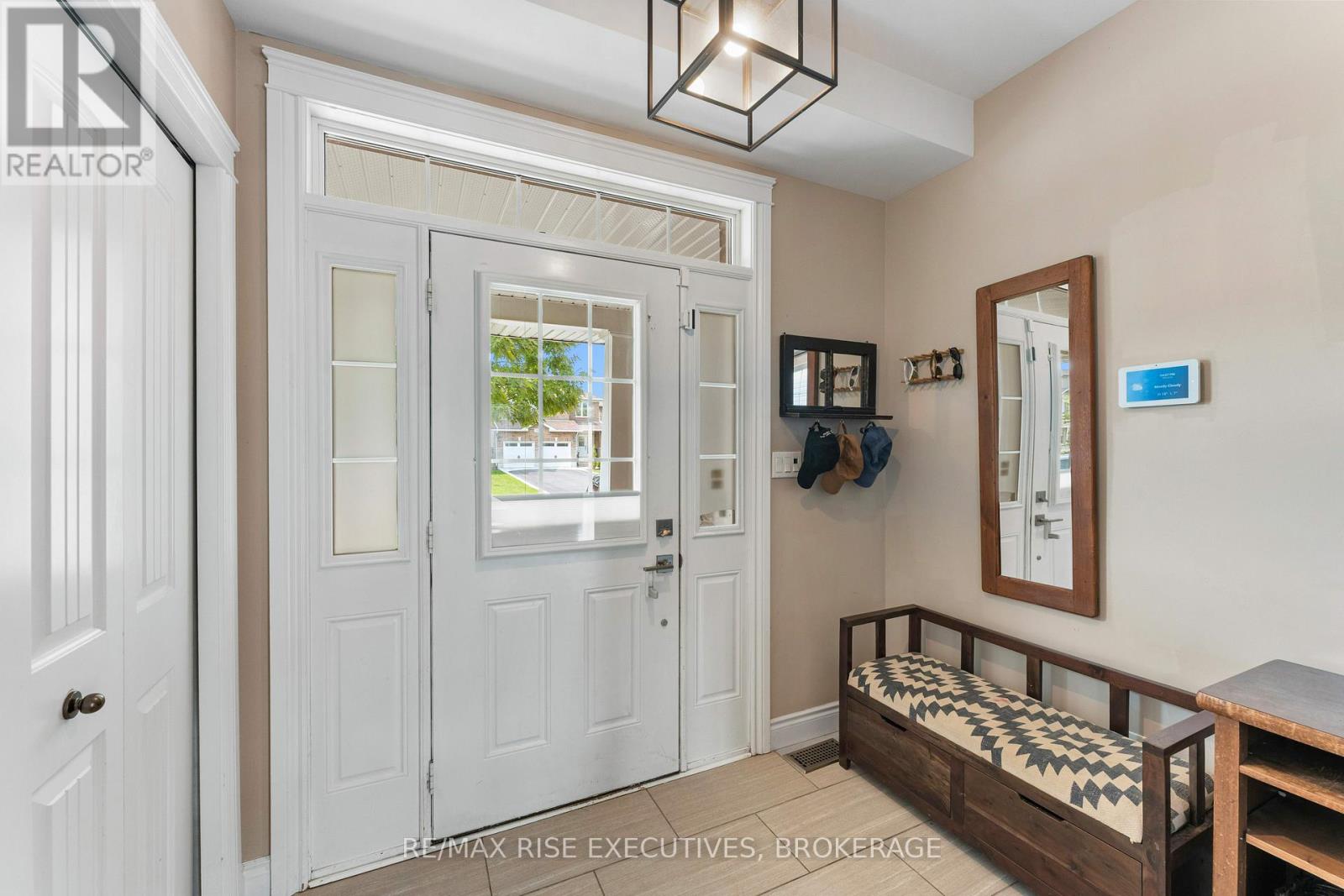 1349 Monaco Court, Kingston, Ontario  K7P 0J1 - Photo 4 - X12207823