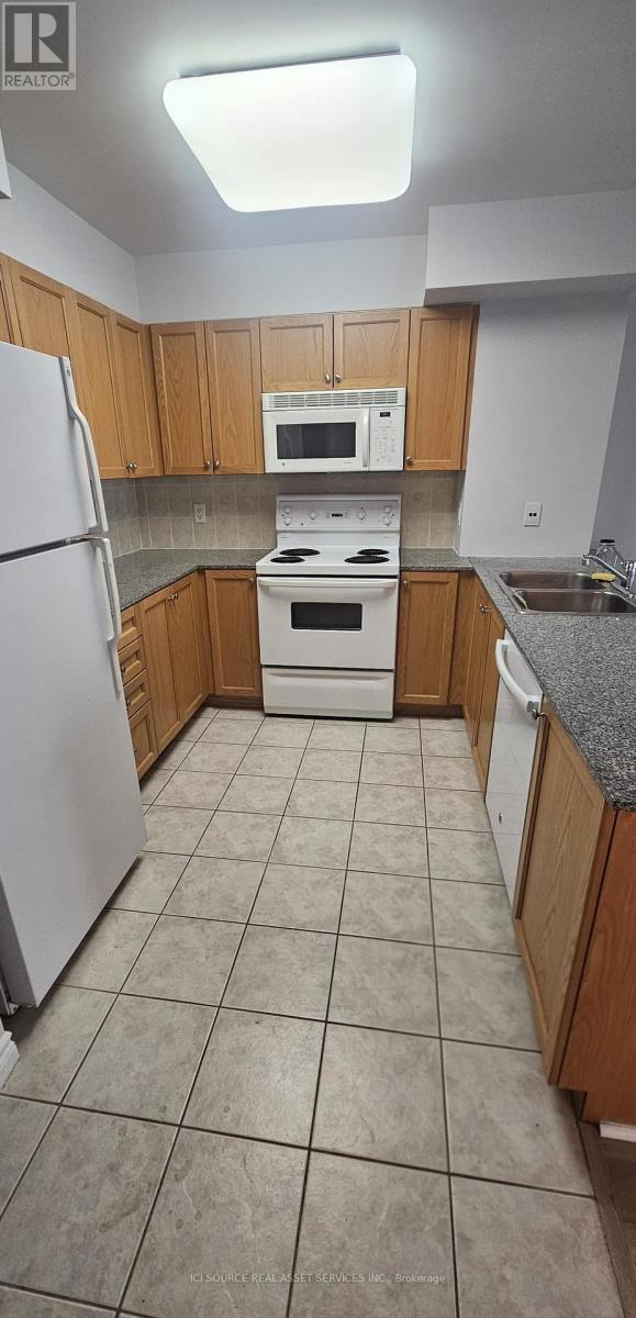 206 - 1730 Eglinton Avenue E, Toronto (Victoria Village), Ontario  M4A 2X9 - Photo 5 - C12207635